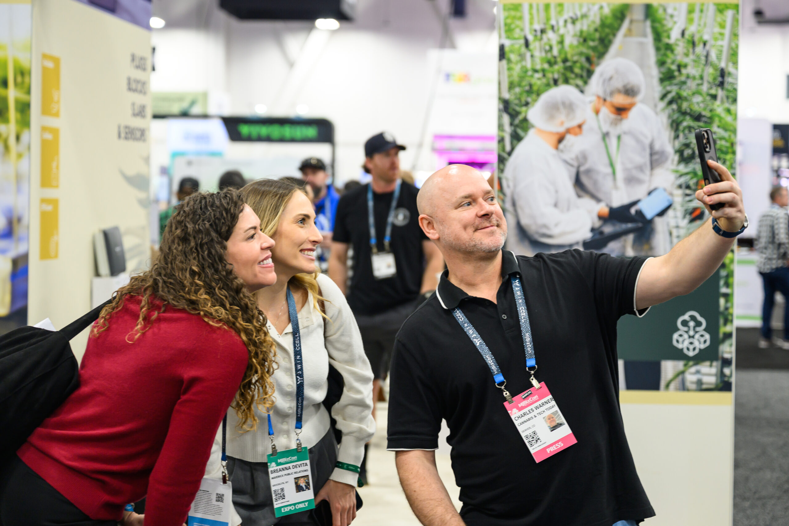 Qualify as press to attend MJBizCon with a complimentary pass